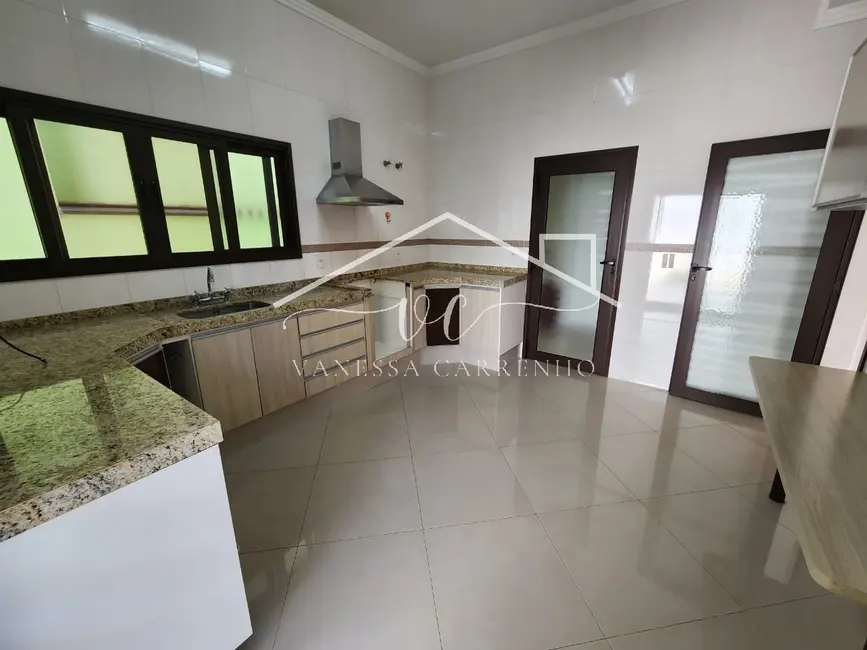 Casa de Condomínio com 3 quartos à venda, 269m2 em Ibiti Royal Park, Sorocaba - SP - imagem 8 Foto 8 de Casa de Condomínio com 3 quartos à venda, 269m2 em Ibiti Royal Park, Sorocaba - SP