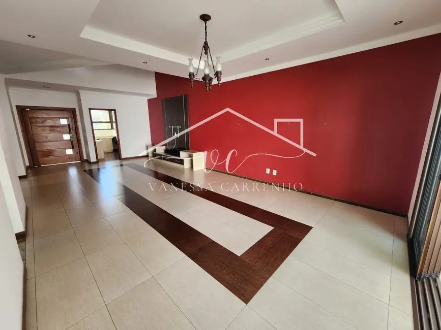 Casa de Condomínio com 3 quartos à venda, 269m2 em Ibiti Royal Park, Sorocaba - SP - imagem 4 Foto 4 de Casa de Condomínio com 3 quartos à venda, 269m2 em Ibiti Royal Park, Sorocaba - SP
