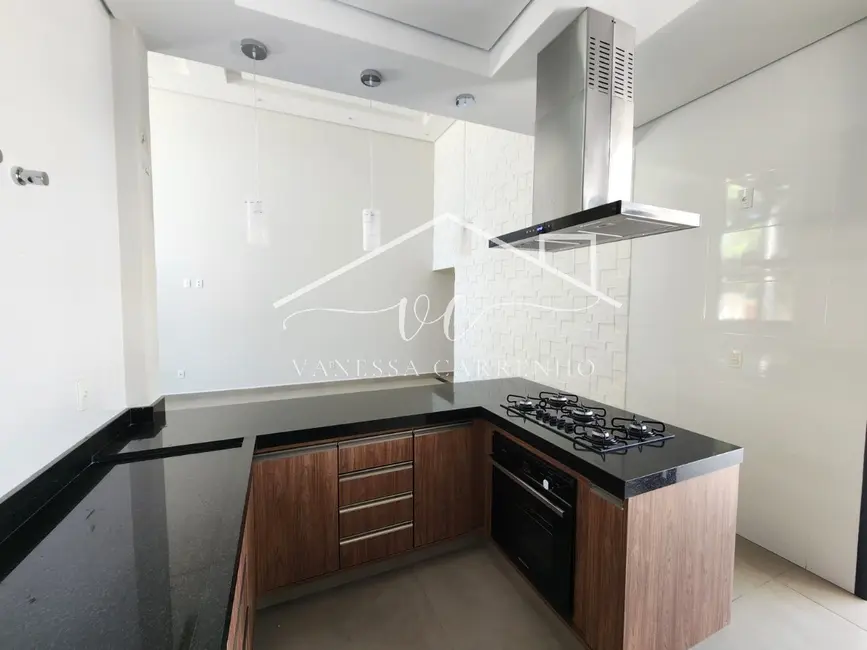 Casa de Condomínio com 3 quartos para alugar, 172m2 em Sorocaba - SP - imagem 5 Foto 5 de Casa de Condomínio com 3 quartos para alugar, 172m2 em Sorocaba - SP