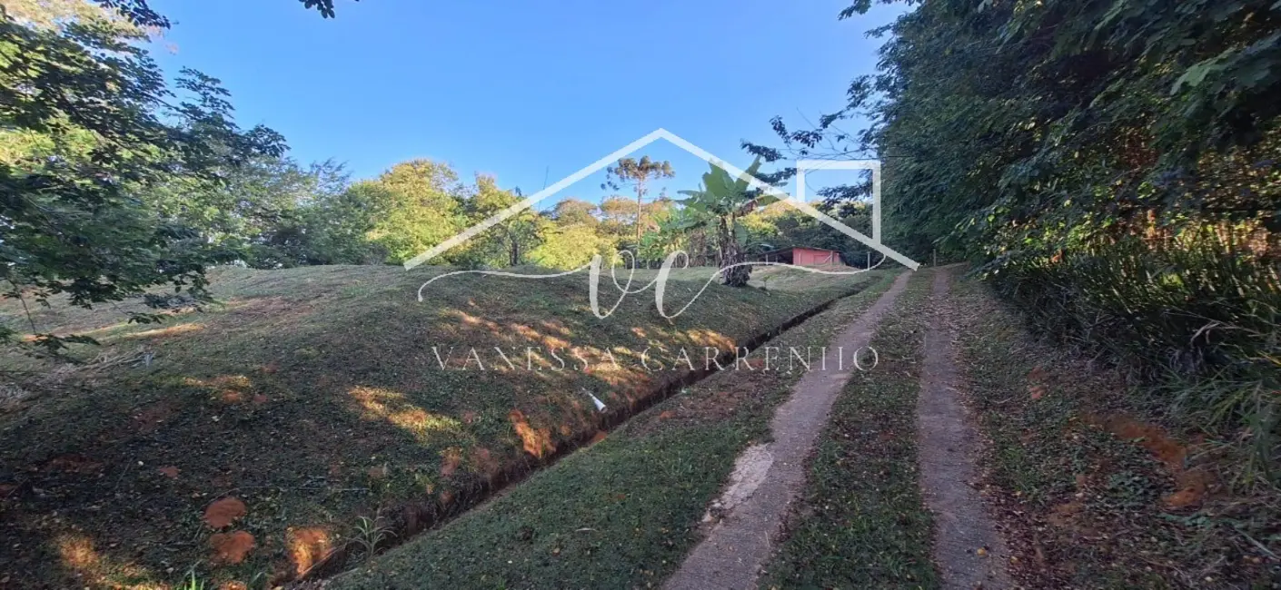 Foto 1 de Chácara com 2 quartos à venda, 181m2 em Jardim Camargo (Canguera), Sao Roque - SP