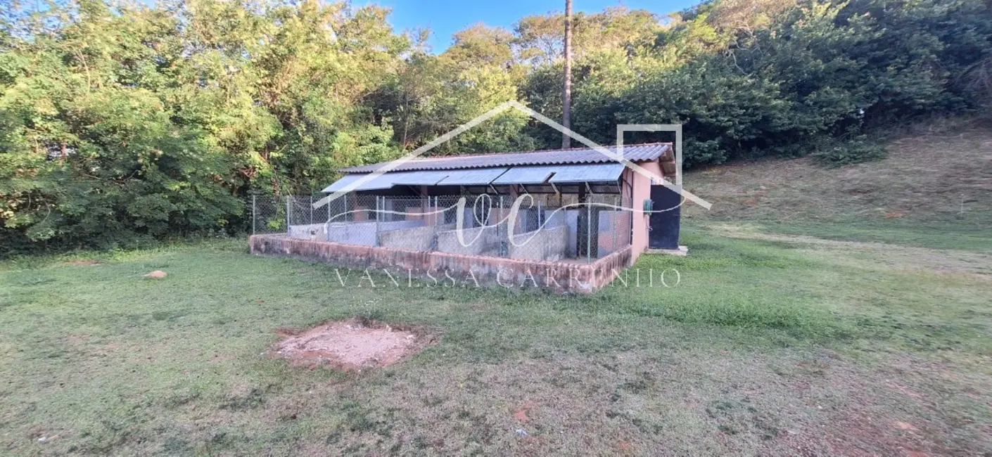 Foto 3 de Chácara com 2 quartos à venda, 181m2 em Jardim Camargo (Canguera), Sao Roque - SP