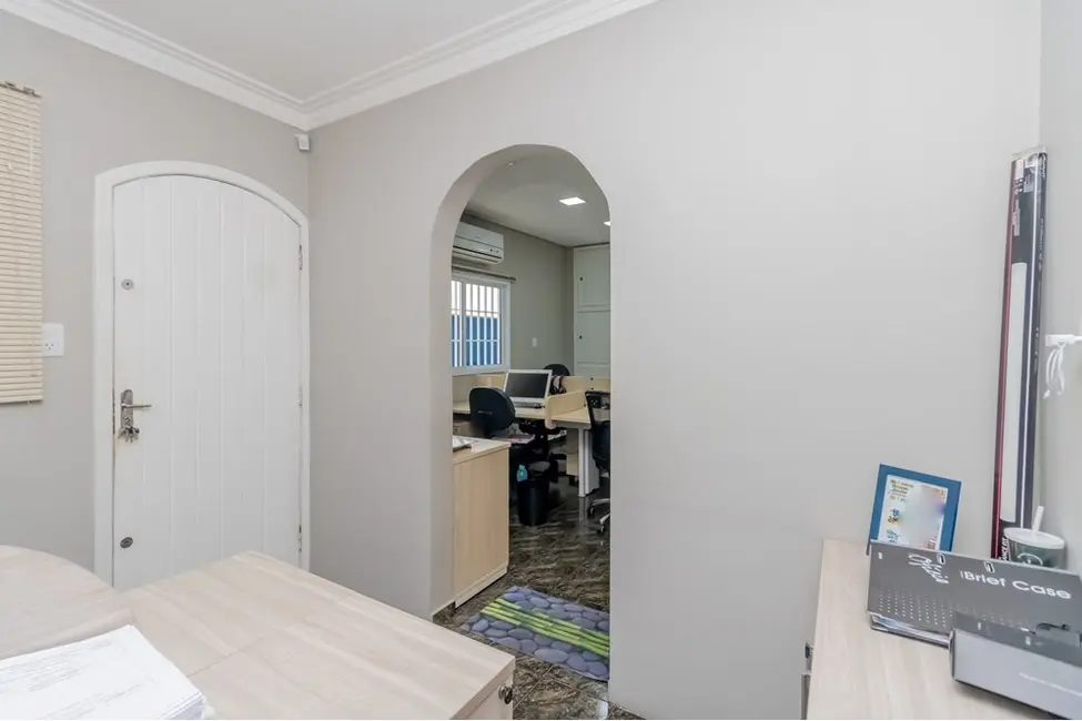 Foto 3 de Casa com 3 quartos à venda, 135m2 em Vila Califórnia, São Paulo - SP