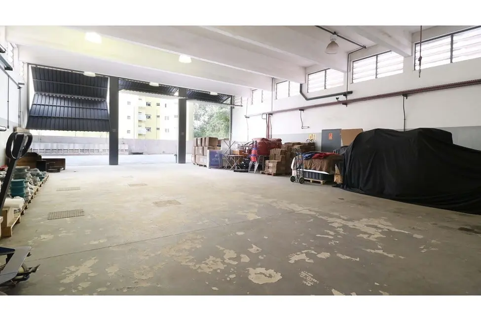 Foto 9 de Armazém / Galpão à venda, 964m2 em São Paulo - SP