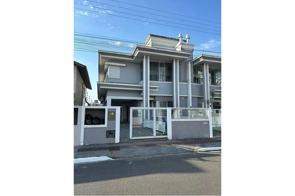 Foto 1 de Casa com 3 quartos à venda, 205m2 em Ingleses do Rio Vermelho, Florianopolis - SC