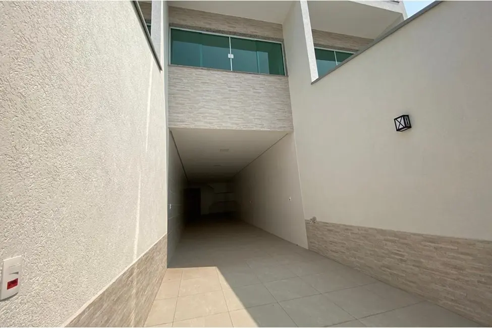 Foto 1 de Casa com 3 quartos à venda, 200m2 em Vila Salete, São Paulo - SP