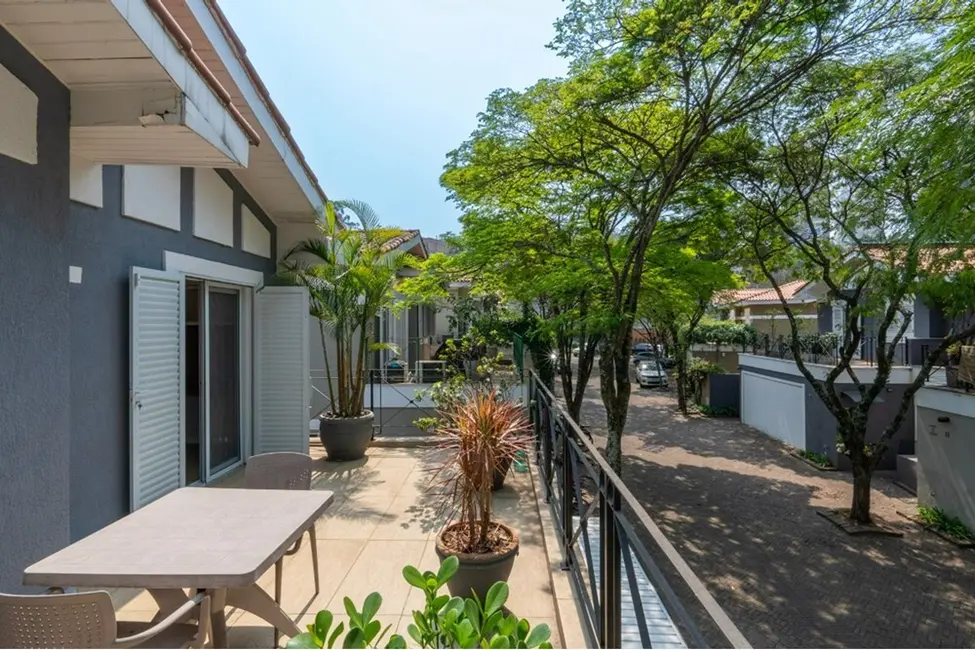 Foto 3 de Casa de Condomínio com 4 quartos à venda, 362m2 em Jardim Panorama, São Paulo - SP