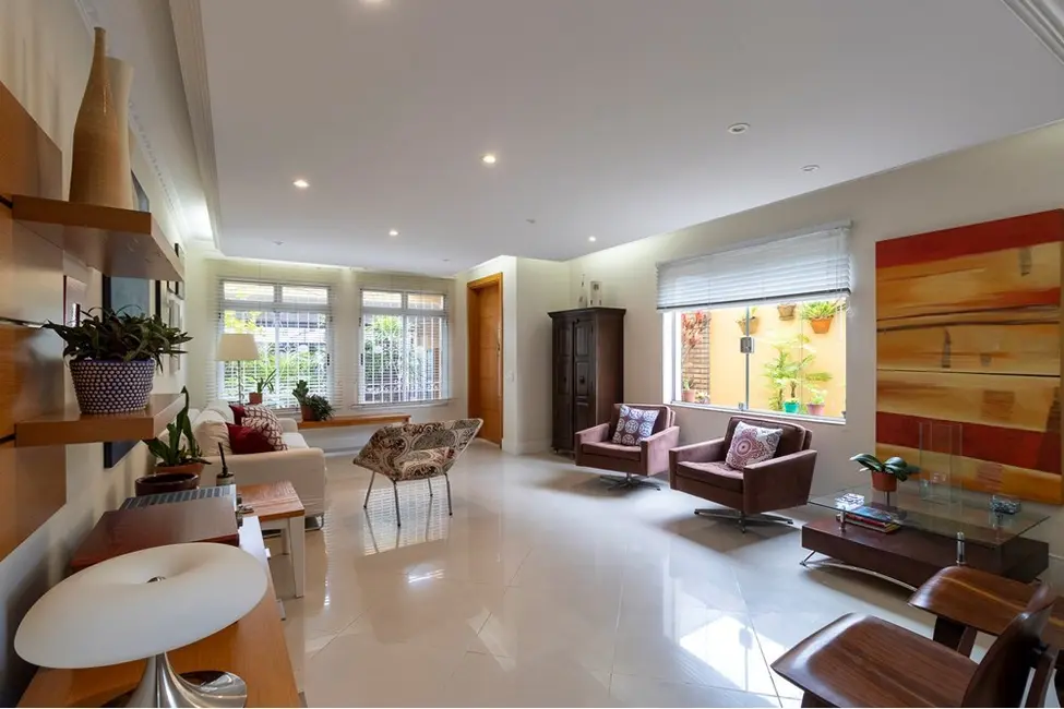 Foto 1 de Casa com 3 quartos à venda, 318m2 em Vila Guarani (Z Sul), São Paulo - SP