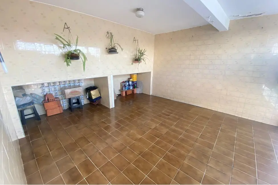 Foto 3 de Casa com 3 quartos à venda, 220m2 em Vila Bertioga, São Paulo - SP