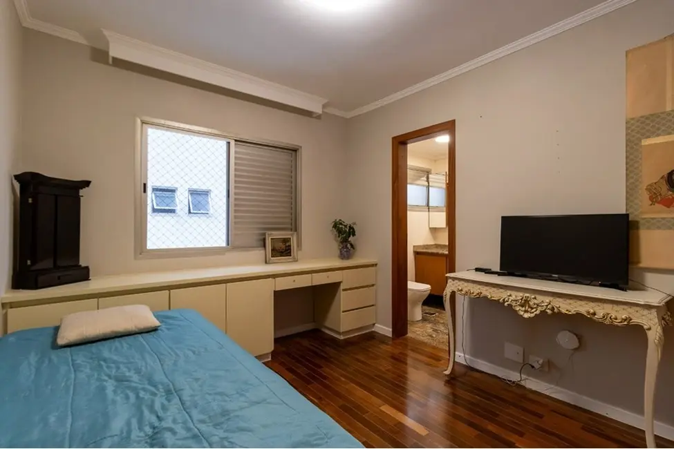 Casa com 3 quartos à venda, 287m2 em Vila Inah, São Paulo - SP - imagem 3 Foto 3 de Casa com 3 quartos à venda, 287m2 em Vila Inah, São Paulo - SP