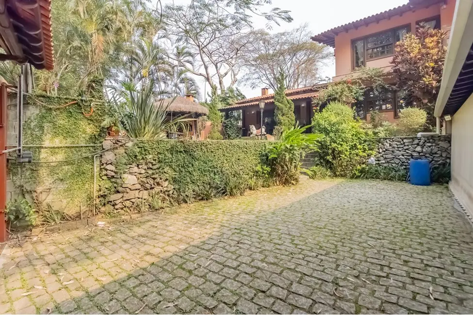 Foto 1 de Casa de Condomínio com 3 quartos à venda, 306m2 em Interlagos, São Paulo - SP