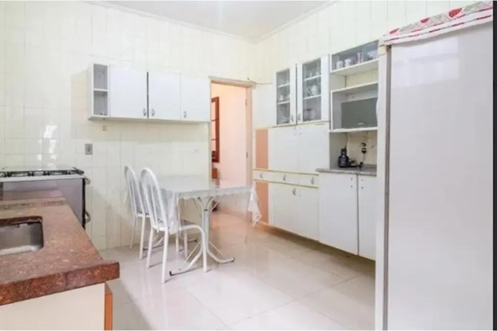 Foto 9 de Casa com 3 quartos à venda, 201m2 em Vila Marari, São Paulo - SP