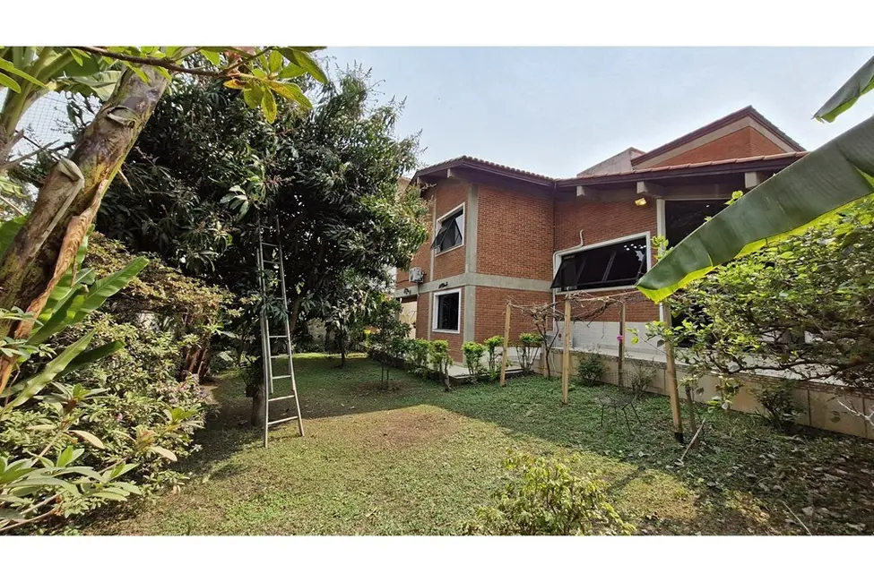 Casa com 3 quartos à venda, 245m2 em Vila Suzana, São Paulo - SP - imagem 1 Foto 1 de Casa com 3 quartos à venda, 245m2 em Vila Suzana, São Paulo - SP