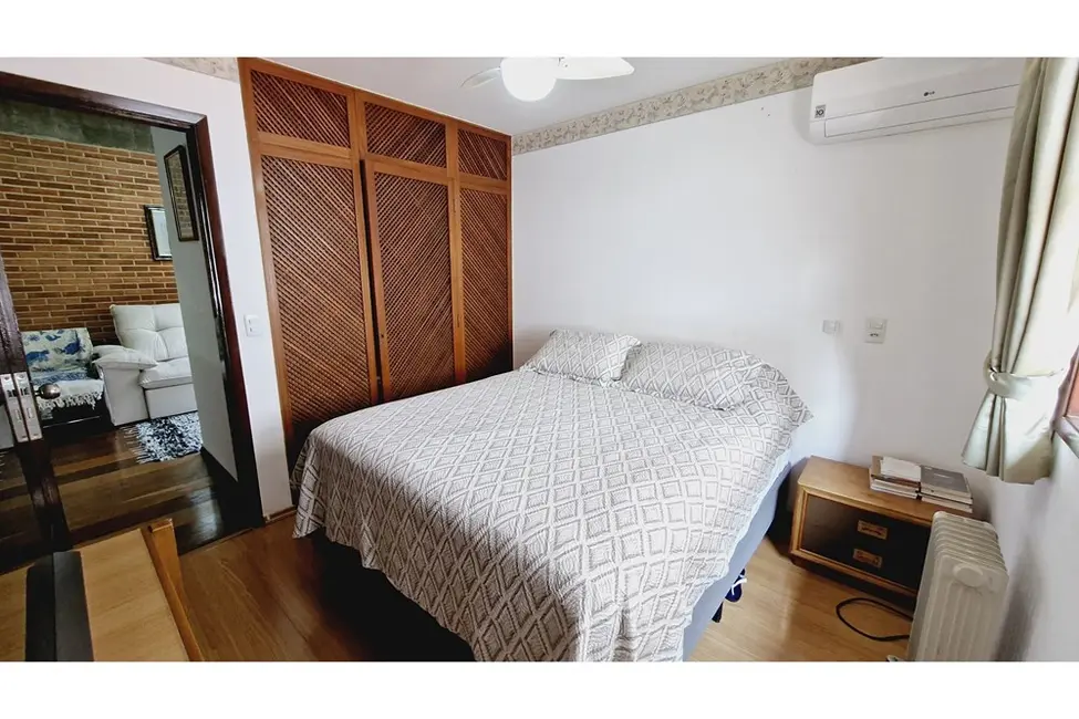 Casa com 3 quartos à venda, 245m2 em Vila Suzana, São Paulo - SP - imagem 5 Foto 5 de Casa com 3 quartos à venda, 245m2 em Vila Suzana, São Paulo - SP