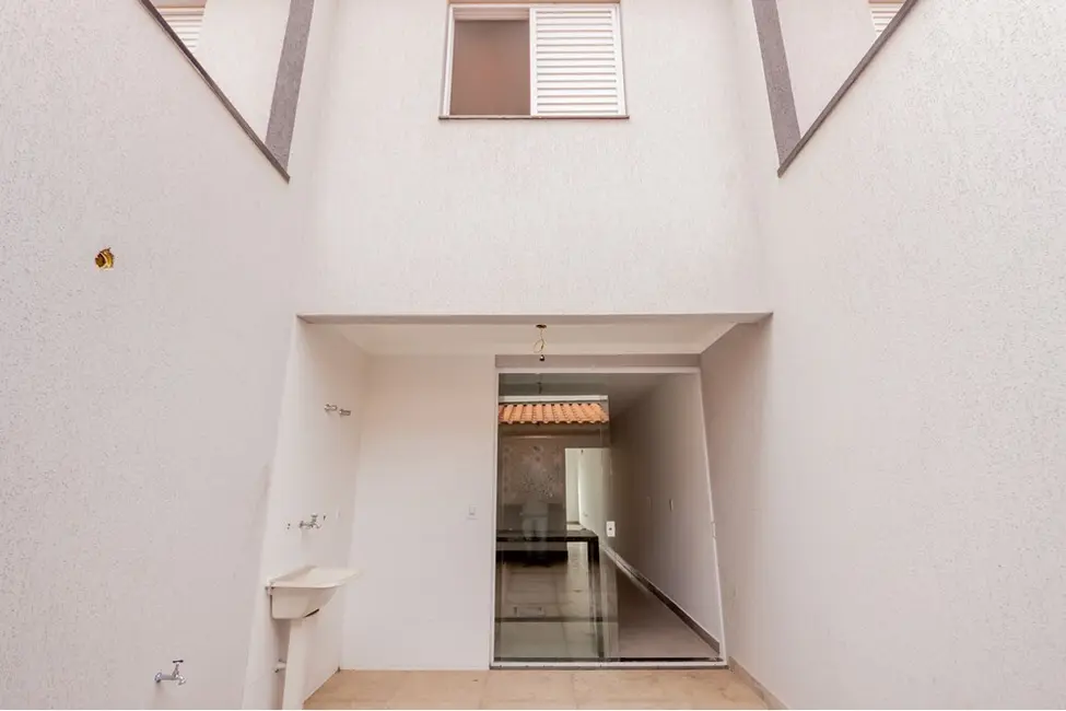 Casa com 3 quartos à venda, 135m2 em Vila Cunha Bueno, São Paulo - SP - imagem 3 Foto 3 de Casa com 3 quartos à venda, 135m2 em Vila Cunha Bueno, São Paulo - SP