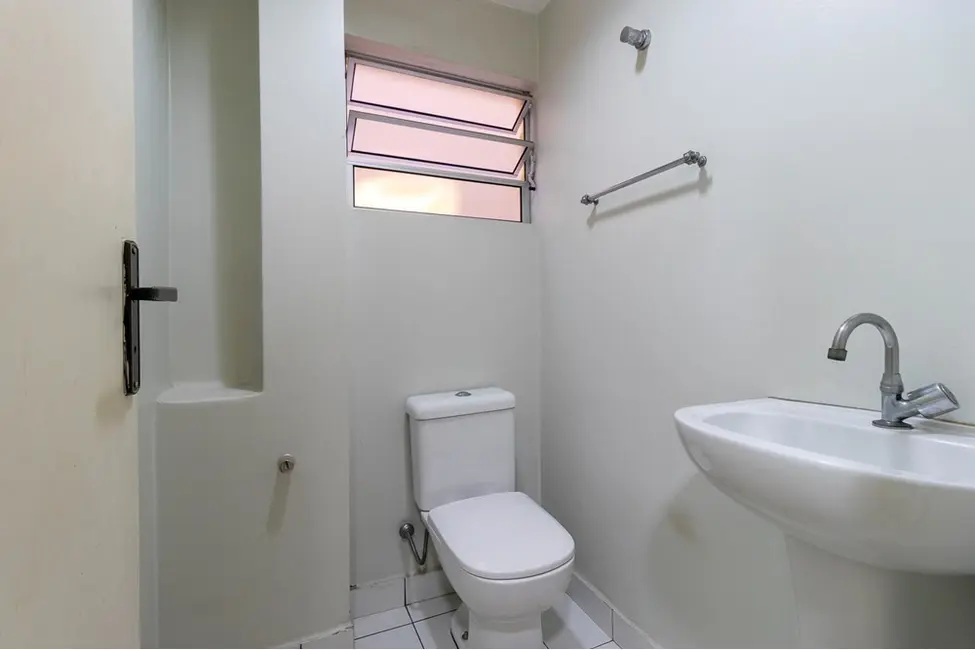 Foto 2 de Casa com 2 quartos à venda, 220m2 em Vila Monumento, São Paulo - SP