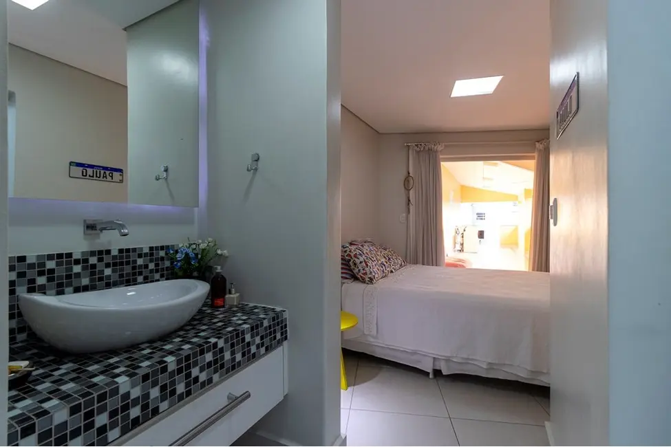 Foto 5 de Casa com 2 quartos à venda, 220m2 em Vila Monumento, São Paulo - SP