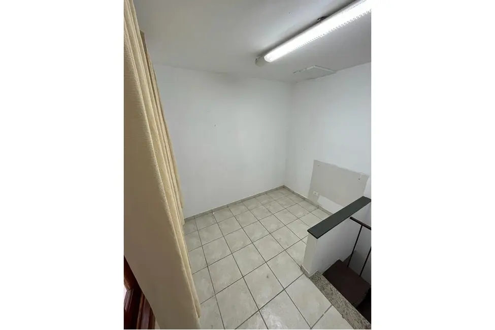 Casa com 3 quartos à venda, 198m2 em Jardim Casablanca, São Paulo - SP - imagem 6 Foto 6 de Casa com 3 quartos à venda, 198m2 em Jardim Casablanca, São Paulo - SP