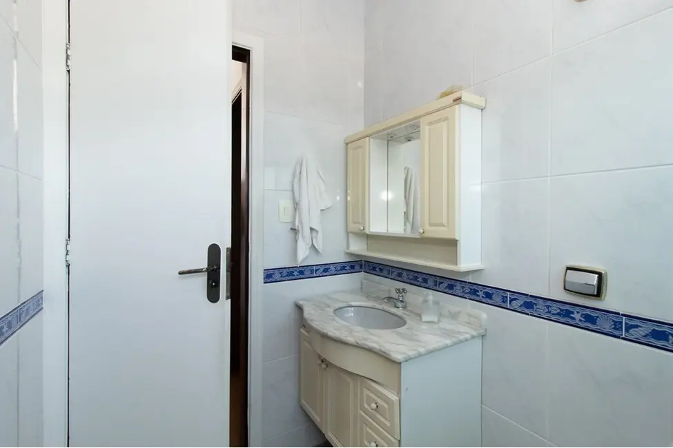 Foto 3 de Casa com 3 quartos à venda, 191m2 em Planalto Paulista, São Paulo - SP