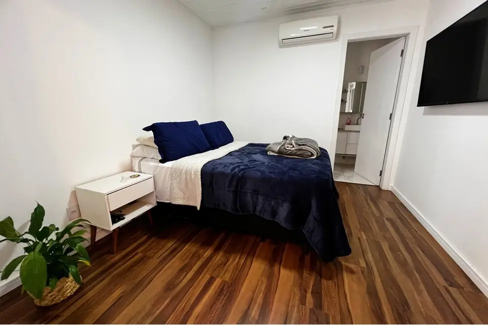 Foto 8 de Casa com 4 quartos à venda, 250m2 em Centro, Balneario Camboriu - SC