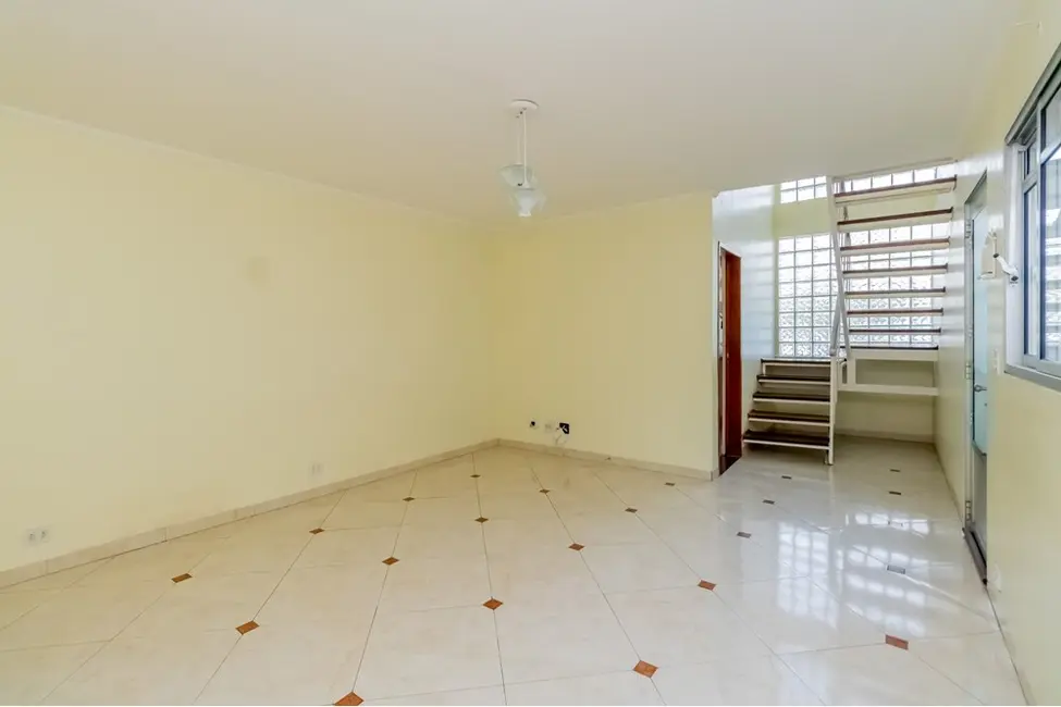 Foto 3 de Casa com 3 quartos à venda, 151m2 em Caxingui, São Paulo - SP