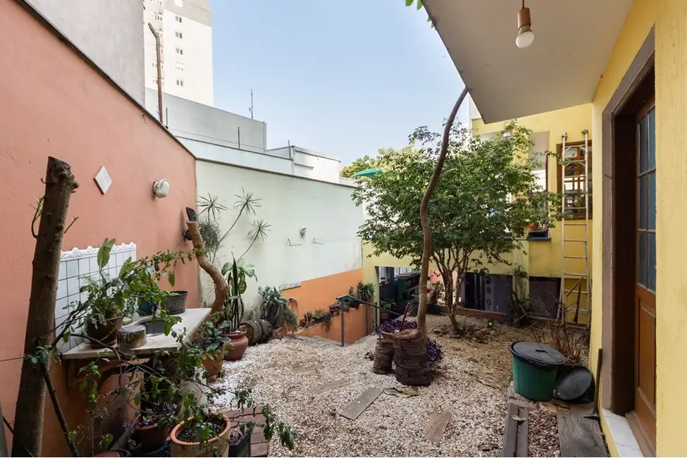 Foto 2 de Casa com 3 quartos à venda, 220m2 em Vila Mariana, São Paulo - SP