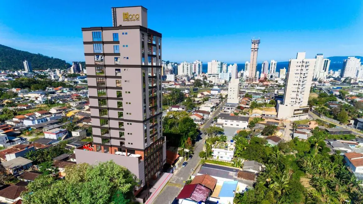Foto 1 de Apartamento com 2 quartos à venda, 63m2 em Itapema - SC