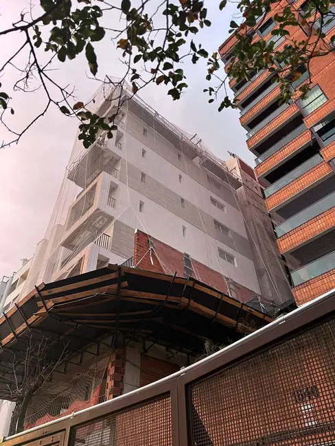 Apartamento com 2 quartos à venda, 120m2 em Vila Madalena, São Paulo - SP - imagem 3 Foto 3 de Apartamento com 2 quartos à venda, 120m2 em Vila Madalena, São Paulo - SP