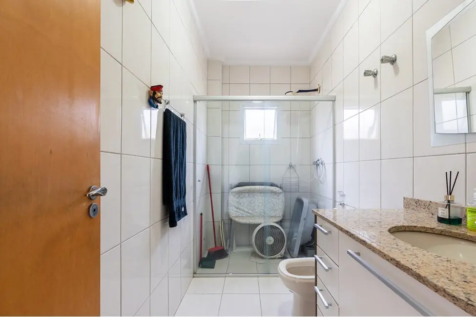 Foto 8 de Casa com 4 quartos à venda, 229m2 em Vila Gumercindo, São Paulo - SP