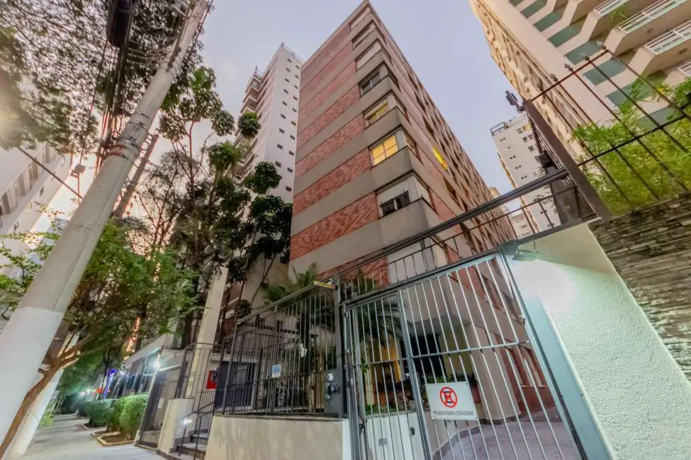 Apartamento com 3 quartos à venda, 141m2 em Santa Cecília, São Paulo - SP - imagem 3 Foto 3 de Apartamento com 3 quartos à venda, 141m2 em Santa Cecília, São Paulo - SP