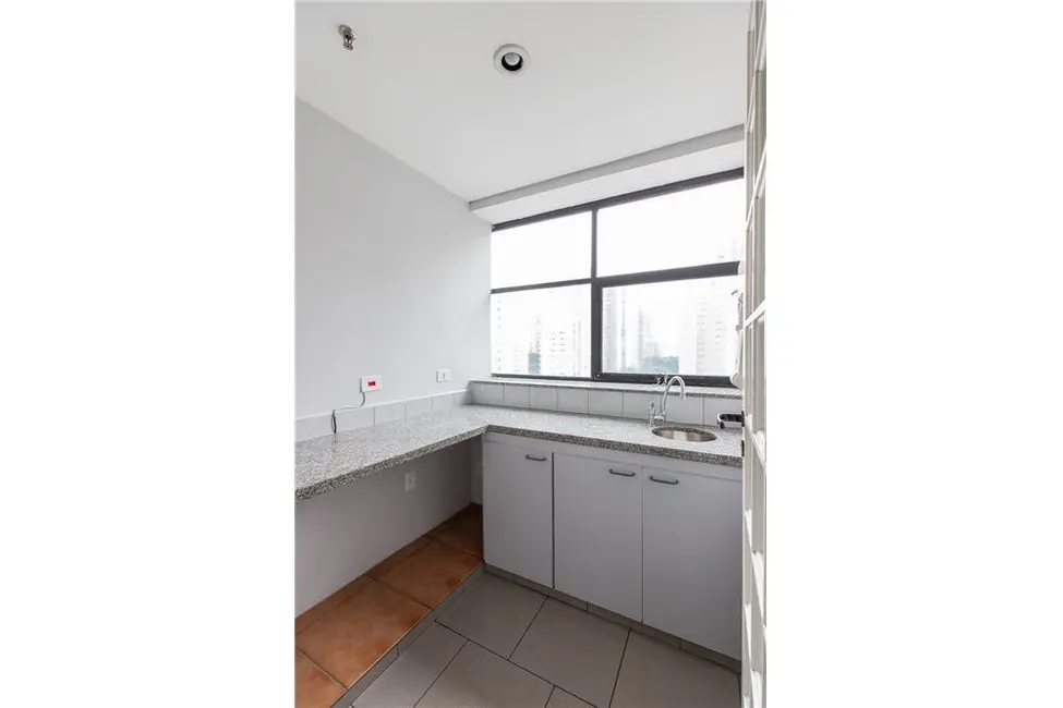 Sala Comercial à venda, 52m2 em Indianópolis, São Paulo - SP - imagem 7 Foto 7 de Sala Comercial à venda, 52m2 em Indianópolis, São Paulo - SP