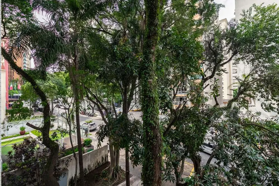 Apartamento com 4 quartos à venda, 346m2 em Higienópolis, São Paulo - SP - imagem 4 Foto 4 de Apartamento com 4 quartos à venda, 346m2 em Higienópolis, São Paulo - SP