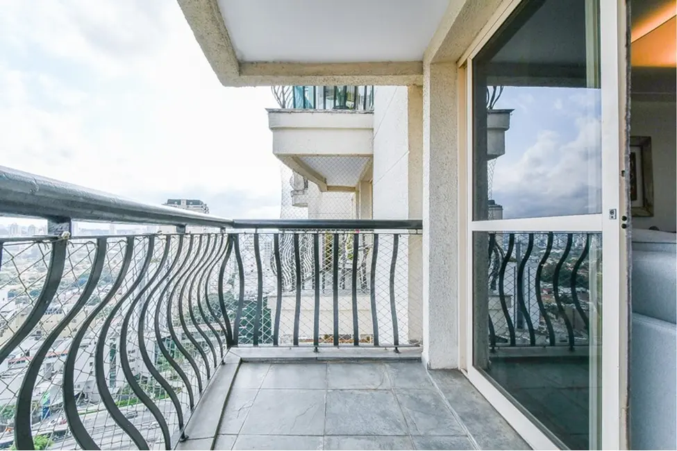 Apartamento com 3 quartos à venda, 110m2 em Moema, São Paulo - SP - imagem 7 Foto 7 de Apartamento com 3 quartos à venda, 110m2 em Moema, São Paulo - SP