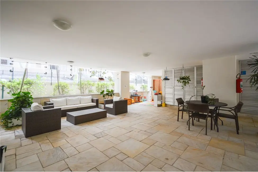 Foto 2 de Apartamento com 3 quartos à venda, 145m2 em Itaim Bibi, São Paulo - SP