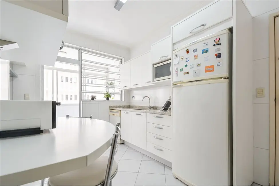 Foto 3 de Apartamento com 3 quartos à venda, 145m2 em Itaim Bibi, São Paulo - SP