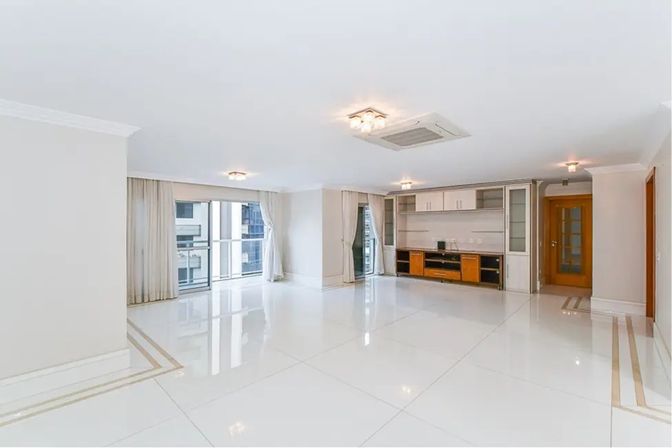 Foto 1 de Apartamento com 3 quartos à venda, 214m2 em Itaim Bibi, São Paulo - SP