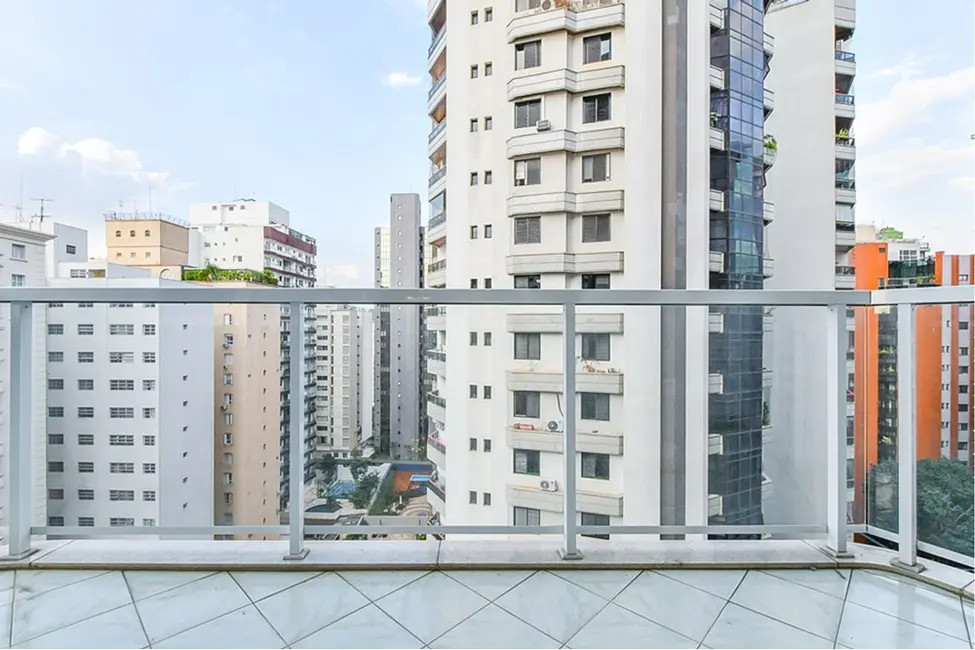 Foto 5 de Apartamento com 3 quartos à venda, 214m2 em Itaim Bibi, São Paulo - SP