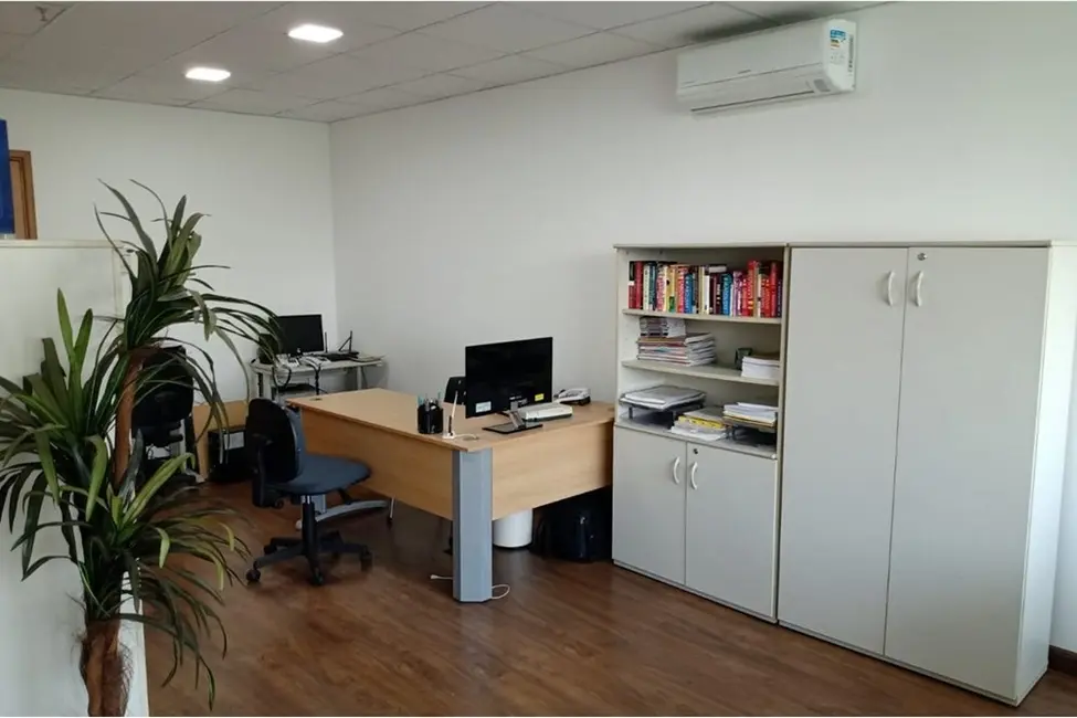 Sala Comercial à venda, 44m2 em Jardim Caboré, São Paulo - SP - imagem 2 Foto 2 de Sala Comercial à venda, 44m2 em Jardim Caboré, São Paulo - SP
