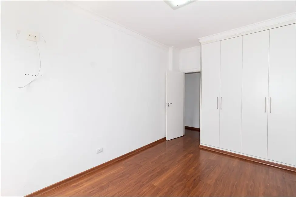 Foto 9 de Apartamento com 2 quartos à venda, 68m2 em Moema, São Paulo - SP