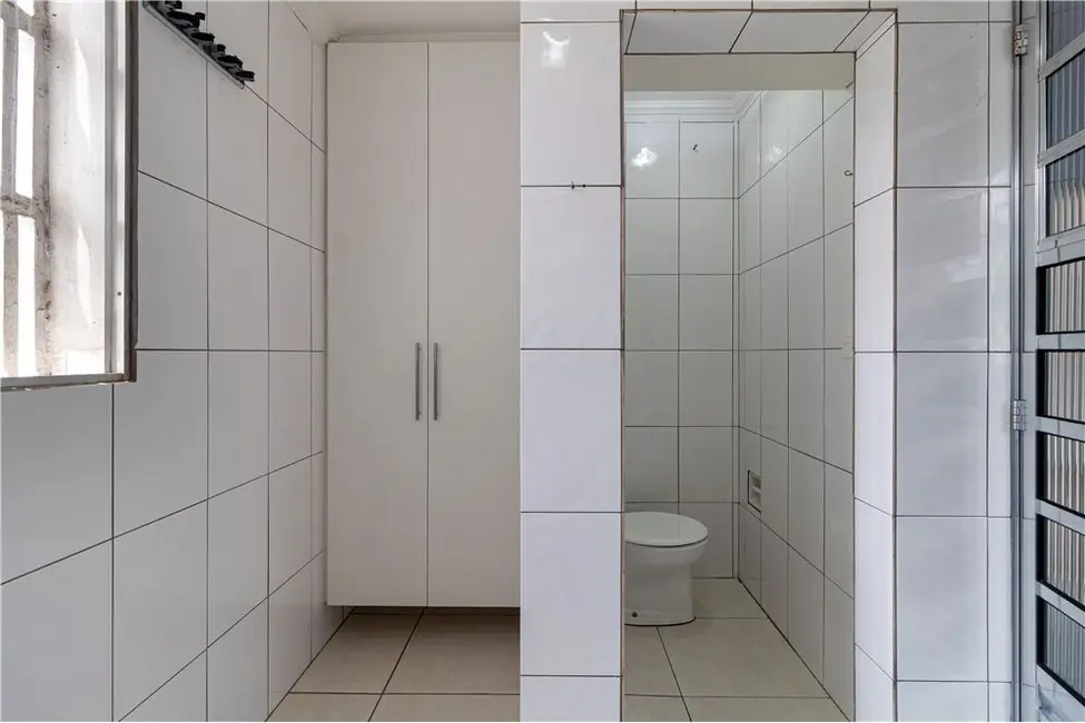 Foto 3 de Apartamento com 2 quartos à venda, 68m2 em Moema, São Paulo - SP