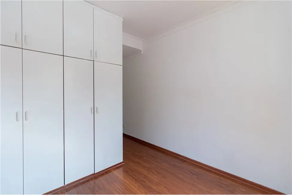 Foto 2 de Apartamento com 2 quartos à venda, 68m2 em Moema, São Paulo - SP