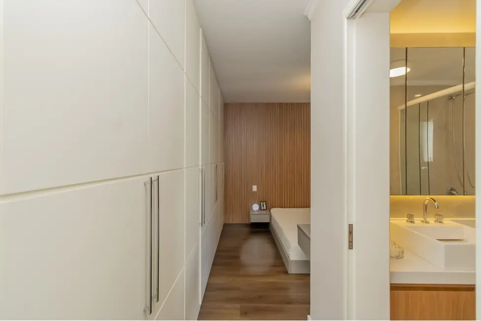 Foto 3 de Apartamento com 3 quartos à venda, 123m2 em Real Parque, São Paulo - SP