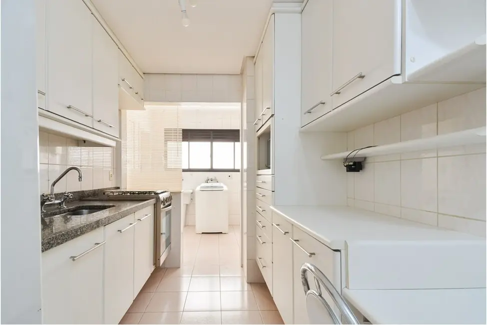 Foto 3 de Apartamento com 3 quartos à venda, 100m2 em Vila Mariana, São Paulo - SP