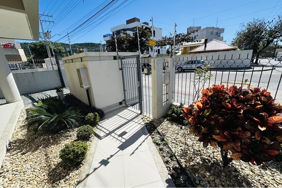 Apartamento com 2 quartos à venda, 75m2 em Ingleses do Rio Vermelho, Florianopolis - SC - imagem 7 Foto 7 de Apartamento com 2 quartos à venda, 75m2 em Ingleses do Rio Vermelho, Florianopolis - SC