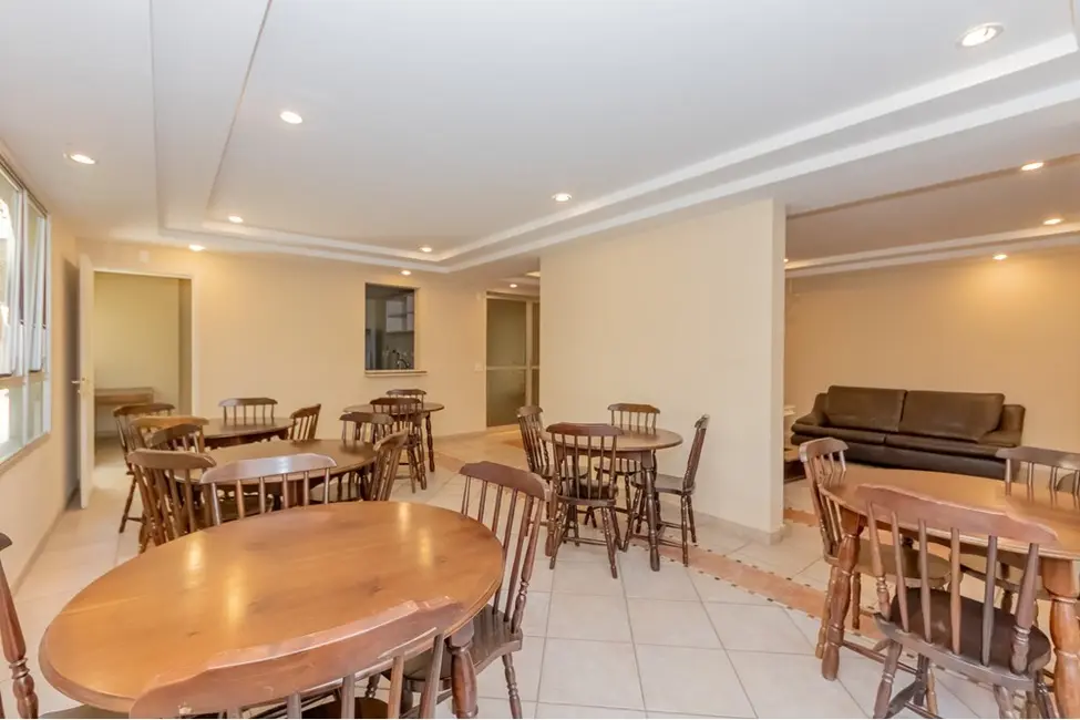 Apartamento com 2 quartos à venda, 45m2 em Aclimação, São Paulo - SP - imagem 3 Foto 3 de Apartamento com 2 quartos à venda, 45m2 em Aclimação, São Paulo - SP