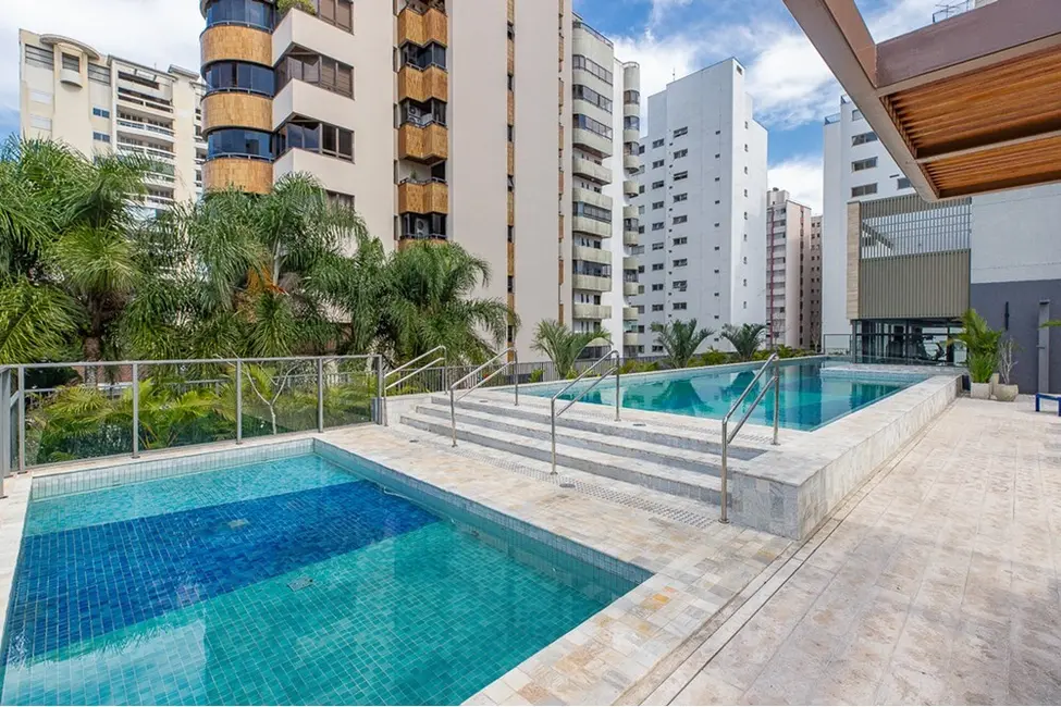 Foto 1 de Apartamento com 2 quartos à venda, 75m2 em Moema, São Paulo - SP