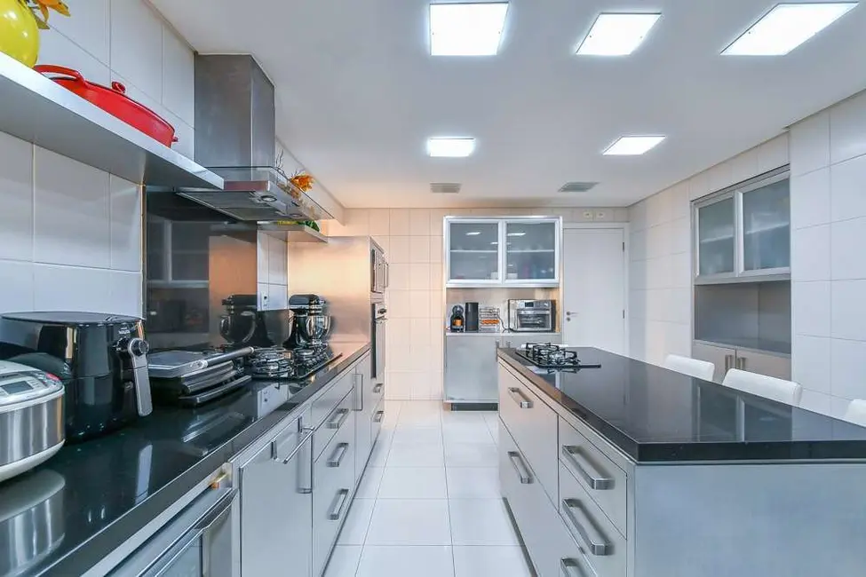 Apartamento com 4 quartos à venda, 401m2 em Vila Suzana, São Paulo - SP - imagem 9 Foto 9 de Apartamento com 4 quartos à venda, 401m2 em Vila Suzana, São Paulo - SP