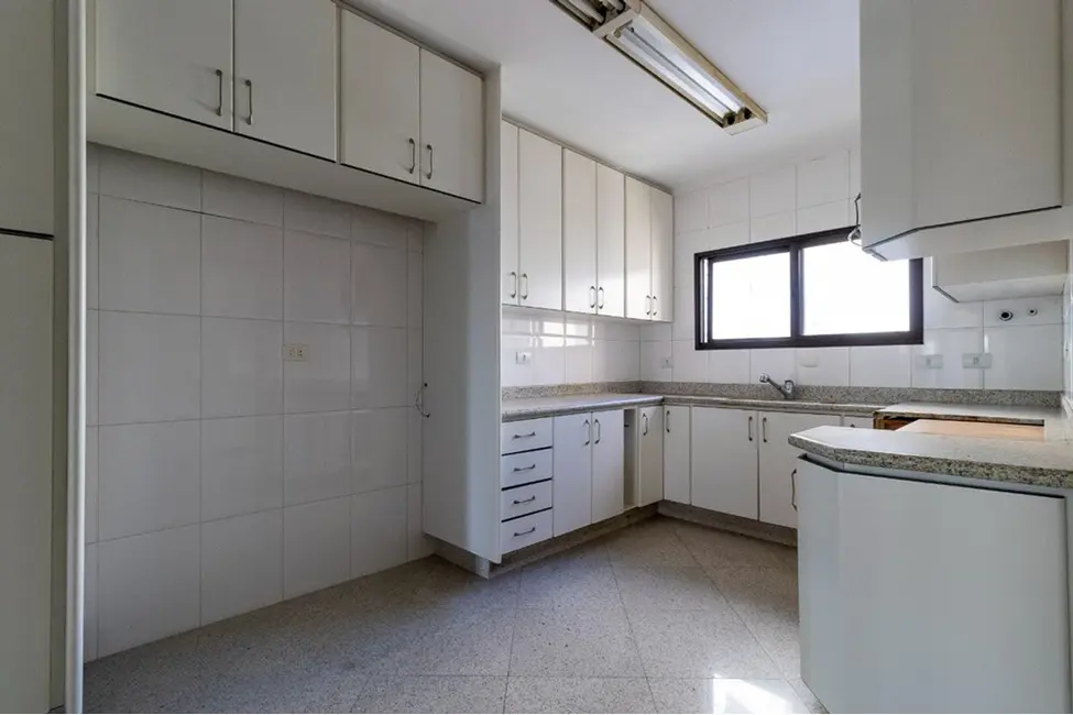 Apartamento com 3 quartos à venda, 153m2 em Jardim da Saúde, São Paulo - SP - imagem 3 Foto 3 de Apartamento com 3 quartos à venda, 153m2 em Jardim da Saúde, São Paulo - SP