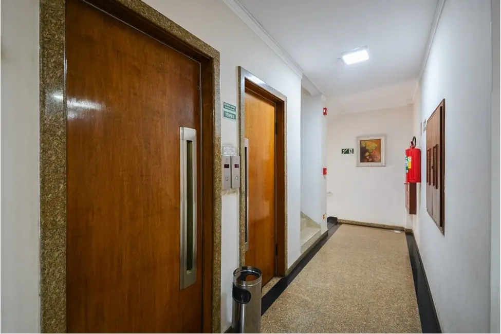 Foto 6 de Apartamento com 2 quartos à venda, 77m2 em Vila Mariana, São Paulo - SP