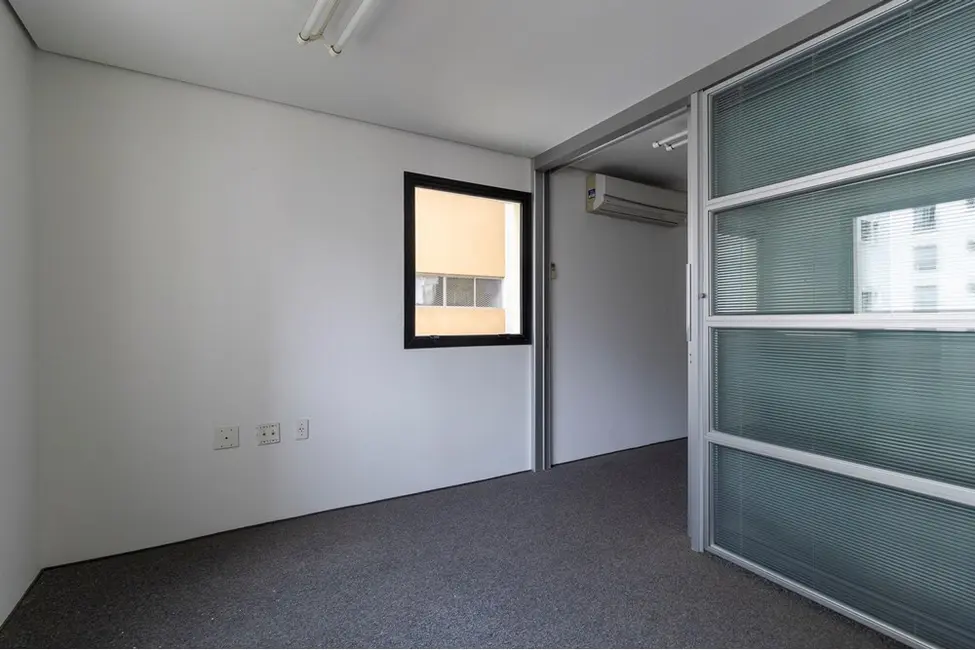 Foto 2 de Sala Comercial à venda, 30m2 em Jardim Paulista, São Paulo - SP