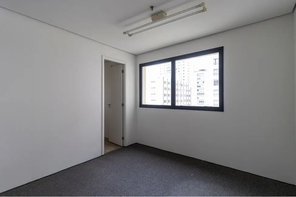 Foto 1 de Sala Comercial à venda, 30m2 em Jardim Paulista, São Paulo - SP